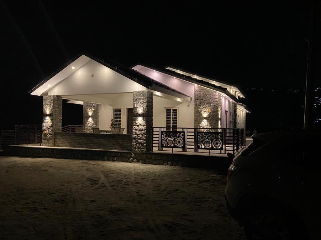 Rr Holiday Inn Kodaikanal Εξωτερικό φωτογραφία